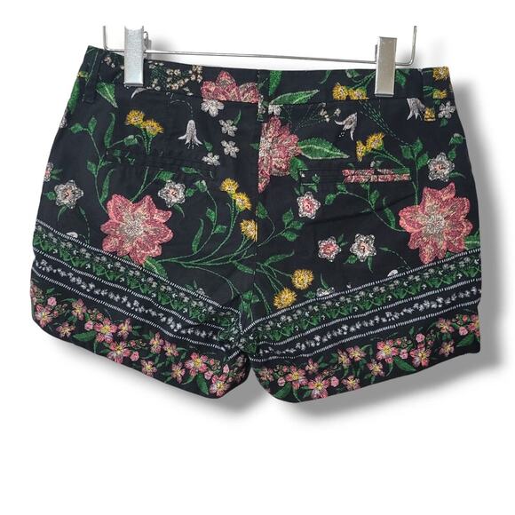 Old Navy Women’s Black Floral Everyday Cotton Shorts – Size 4 - Picture 4 of 8